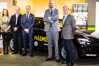 Alphabet entrega 35 Volvo V40 a MÁSMÓVIL