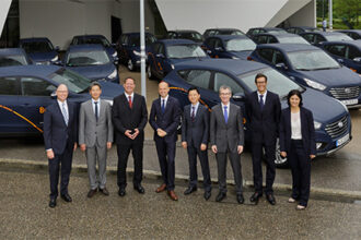 Arranca el primer car sharing con coches de hidr&oacute;geno