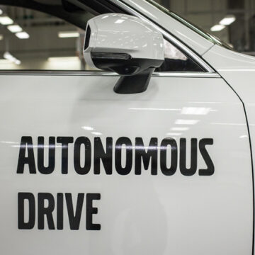 Veh&iacute;culos aut&oacute;nomos y el&eacute;ctricos tecnolog&iacute;as convergentes 1