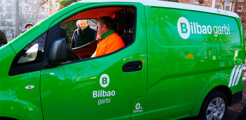 El servicio de jardinería Bilbao renueva su flota con 44 vehículos sostenibles