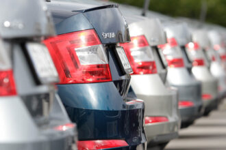 Las ventas de coches a empresas inician el año con buen pie