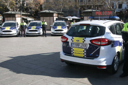 La policía local de Valencia renueva su parque móvil