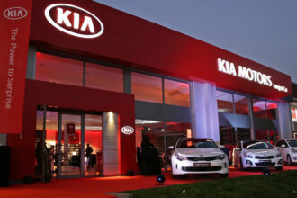 VallèsCar inaugura nuevas instalaciones KIA en Sant Cugat del Vallés