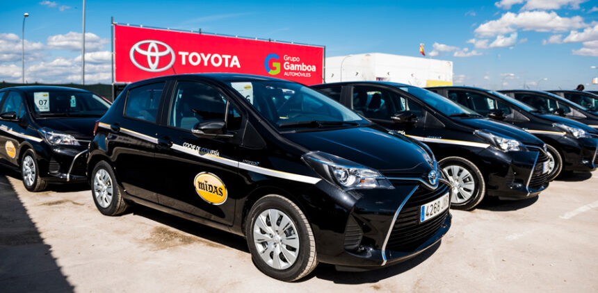 Nueva flota de Yaris Hybrid para la cadena de talleres Midas