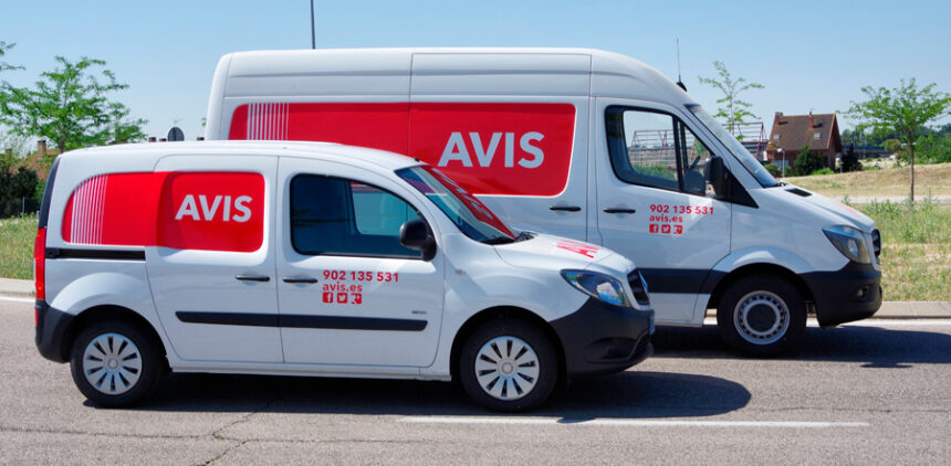 Avis añade 400 nuevas furgonetas Mercedes Benz a su flota de alquiler