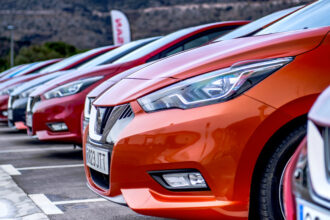 El canal empresas salva el crecimiento del mercado automovilístico español