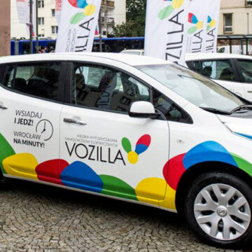 LeasePlan entrega 150 coches eléctricos para un carsharing polaco