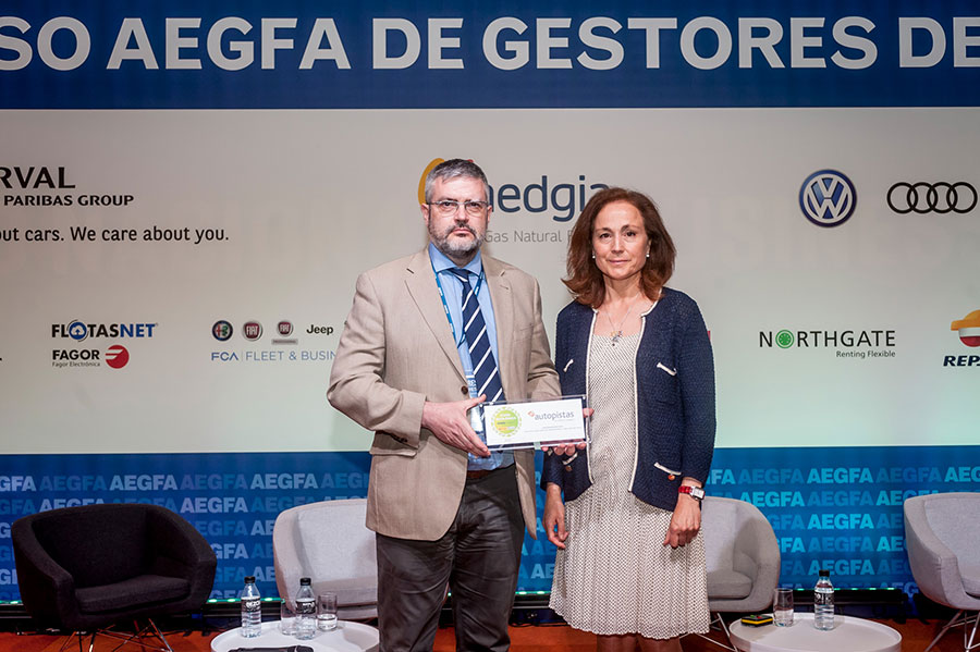 AEGFA e IDAE entregan la Acreditación Flota Ecológica a las concesionarias de Autopistas 5