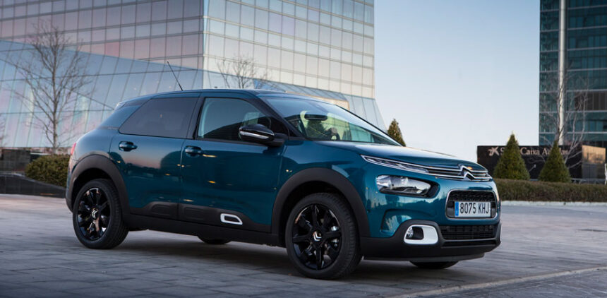 Citroën C4 Cactus Viraje conservador 1