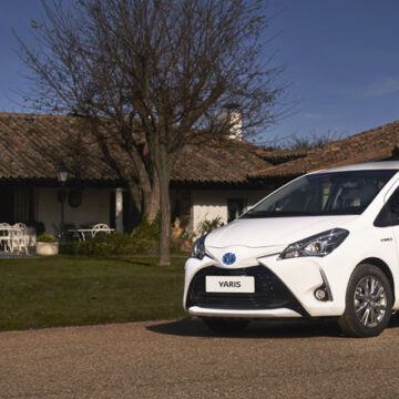 Nuevo Toyota Yaris hybrid ECOVAN