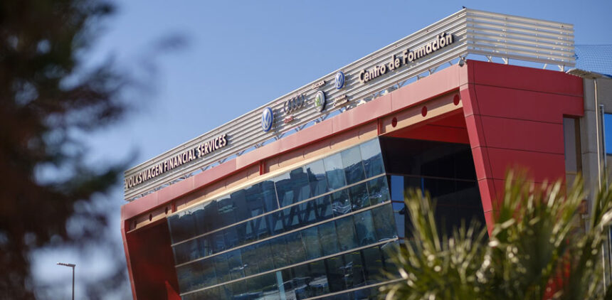 VWFS inaugura sus nuevas oficinas en El Prat de Llobregat