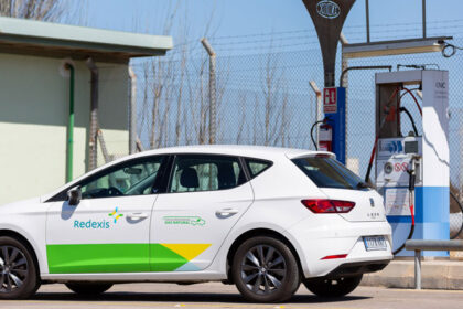 Seat y Redexis impulsan las EESS de GNC