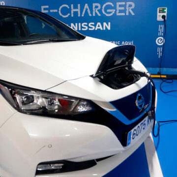 Acuerdo para fomentar la electromovilidad entre Nissan y Nuñez i Navarro