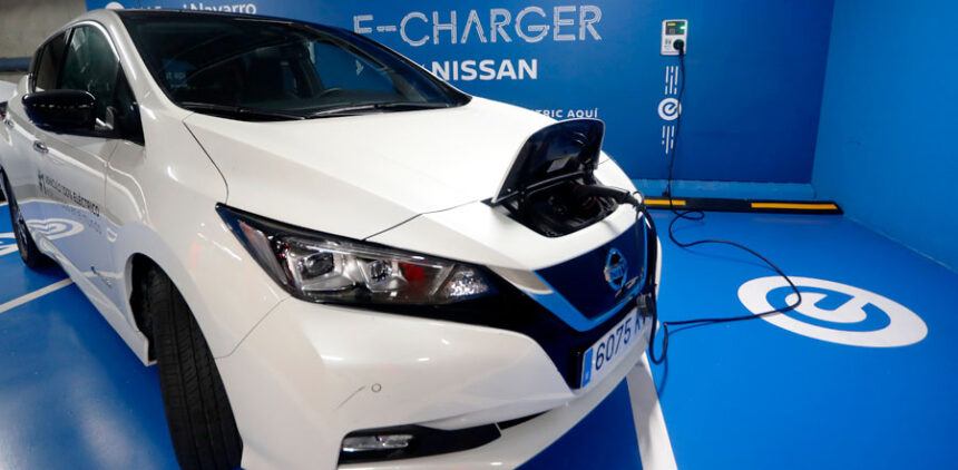 Acuerdo para fomentar la electromovilidad entre Nissan y Nuñez i Navarro