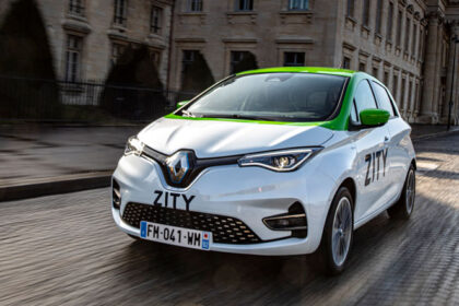 Ferrovial y Renault despliegan su carsharing en París
