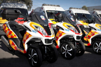 El Samur apuesta por las motos de 3 ruedas de Peugeot