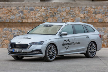 ŠKODA dona 100 unidades del Octavia para luchar contra el COVID 19