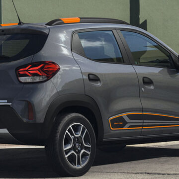 dacia spring trasera