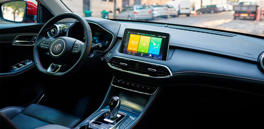 mg interior