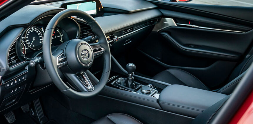 mazda 3 02