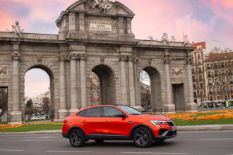 renault arkana 01