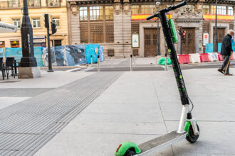 Adiós a los patinetes eléctricos compartidos en Madrid