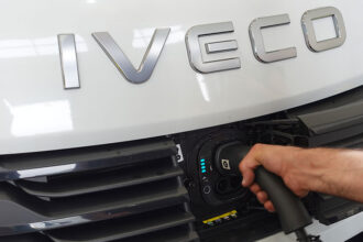 la red de IVECO se electrifica