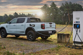 Nueva versión híbrida enchufable del Ford Ranger