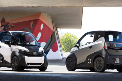 Ya a la venta el Silence 04 el nanocar urbano de baterías extraíbles