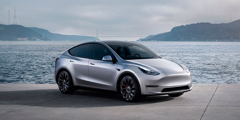 teslas ModelY frontal