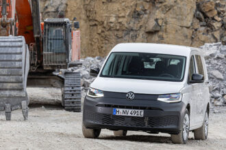 vw caddy ehybrid 01