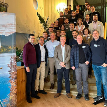 Ford refuerza su alianza con Ayvens