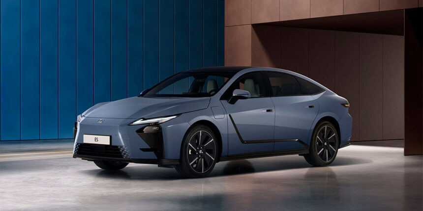 lexus es 2025 03