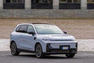Leapmotor B10 Hybrid EV