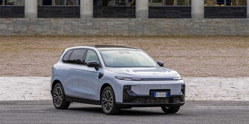 Leapmotor B10 Hybrid EV
