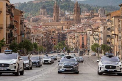 La conducción autónoma puede reducir 164 millones de toneladas de CO₂ en España