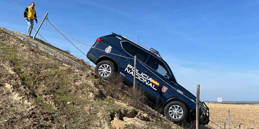 KGM forma a la Policía Nacional en el uso especializado del Rexton