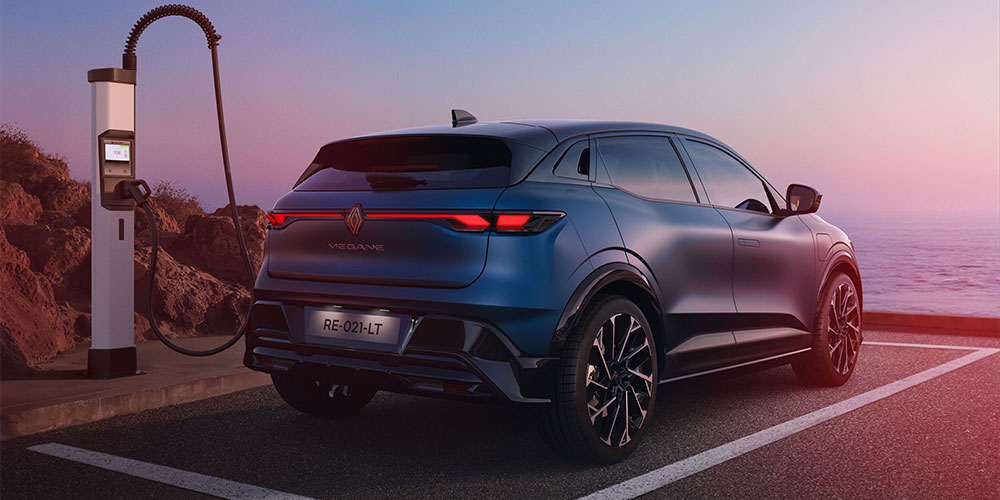 Renault actualiza el Megane E Tech eléctrico con más autonomía nueva batería y más tecnología