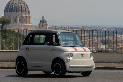 El Fiat Topolino entra en el parque móvil del Vaticano