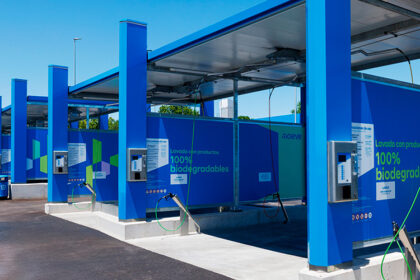 Moeve inaugura en Madrid una de las mayores áreas de lavado de España